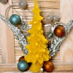 Kerze Weihnachtsbaum mit Kugeln