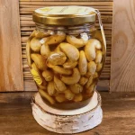 Akazienhonig mit Cashewkernen