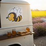 Aufkleber Große Biene