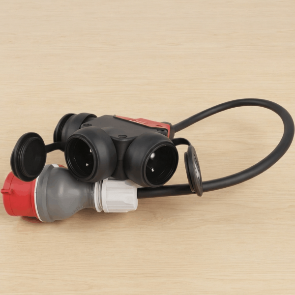 Starkstromadapter 400 V / 3 x 230 V 16 A