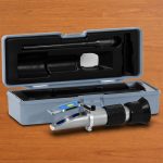 ApiCatania® Refraktometer I mit Licht
