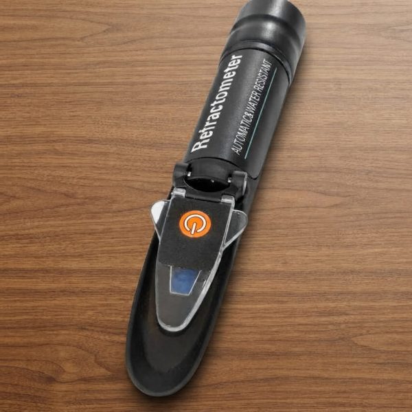 BienoOptic® Refraktometer mit Licht
